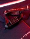 Camiseta Peruana Básica Tommy Hilfiger, detalhe da etiqueta e da tag
